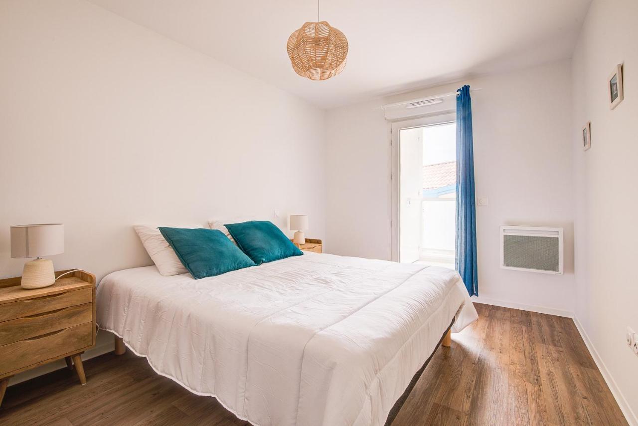 Ressourcez-Vous Dans Ce Bel Appartement A Lacanau Esterno foto